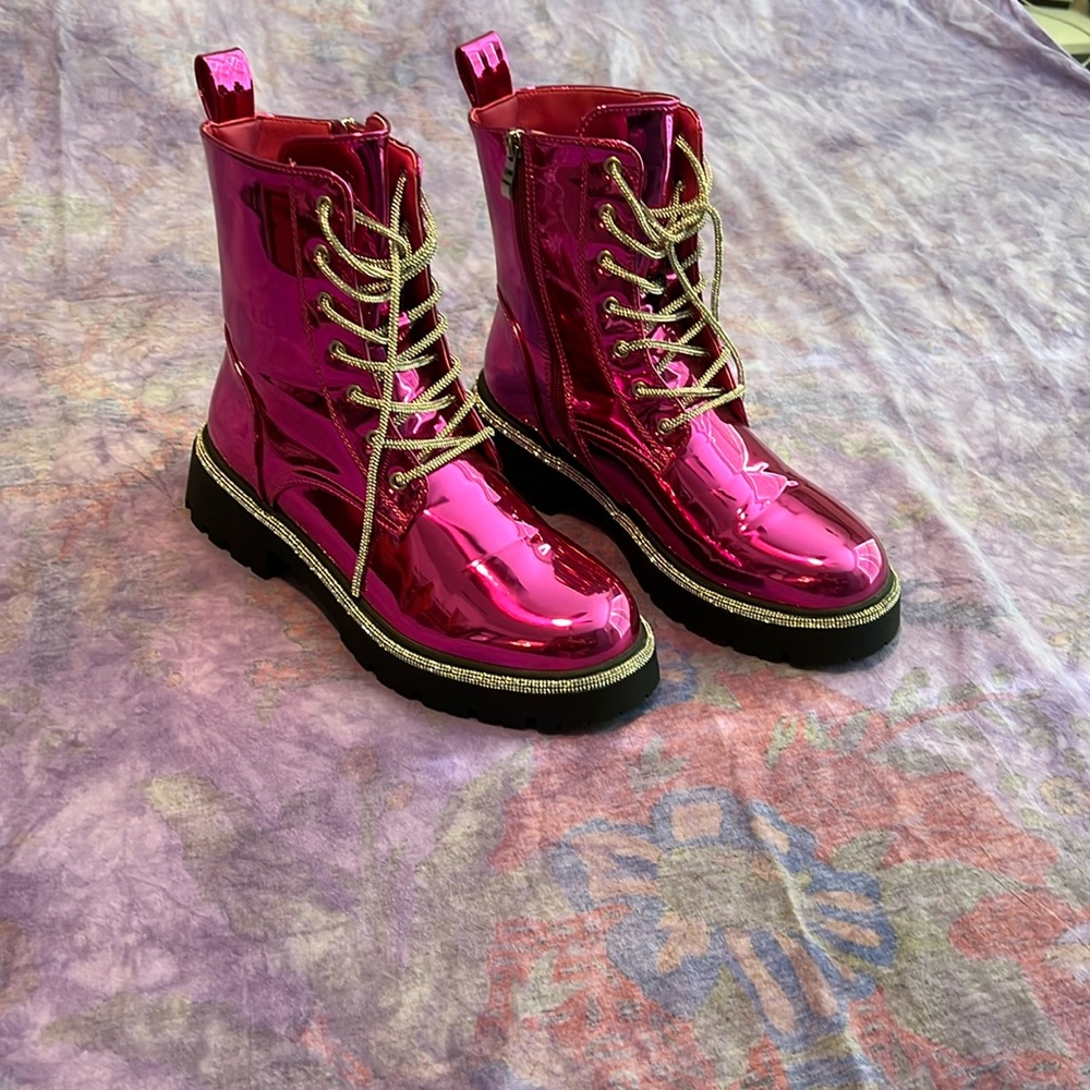 Shiny Pink Ankle Boots with Glitter Laces